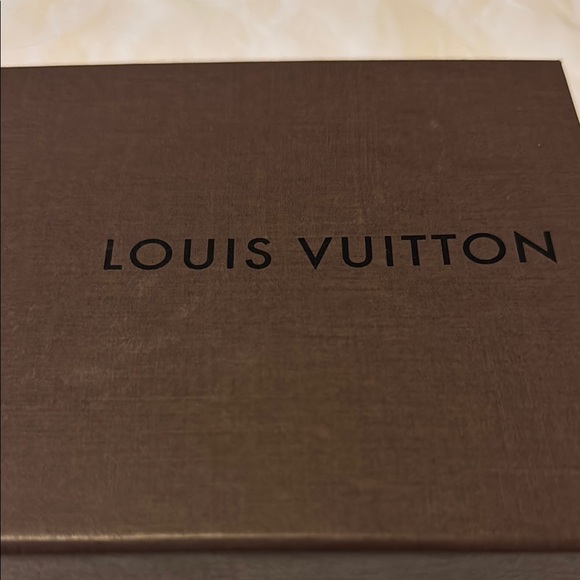 Louis Vuitton Brown Tie Box - Picture 2 of 11